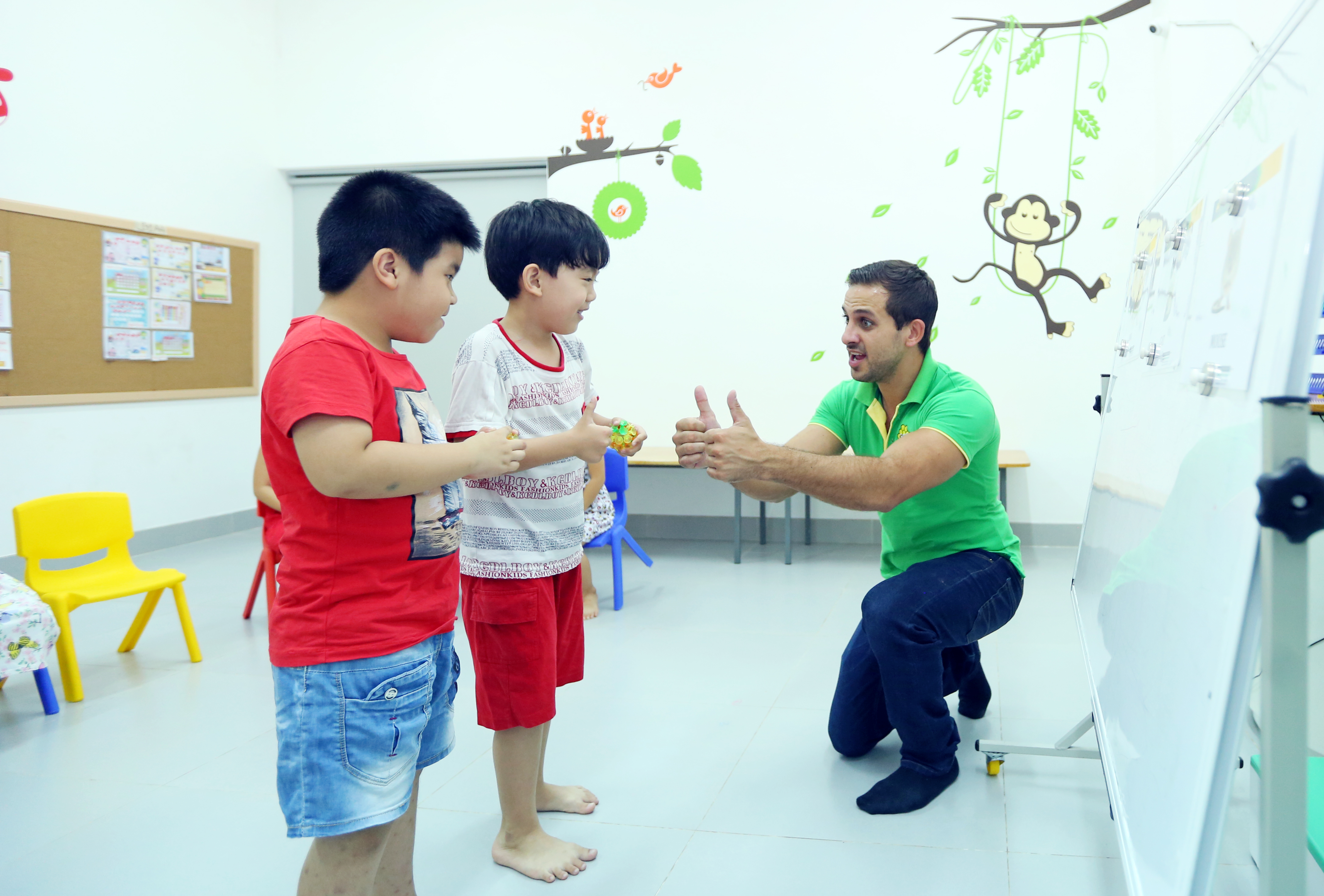 Khám phá phong cách học ngoại ngữ của các nước châu Á